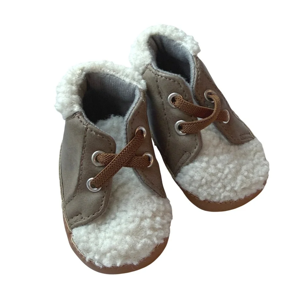 Target Baby Crib Shoes 3-6M Brown Faux Suede Sherpa Lace Up Booties